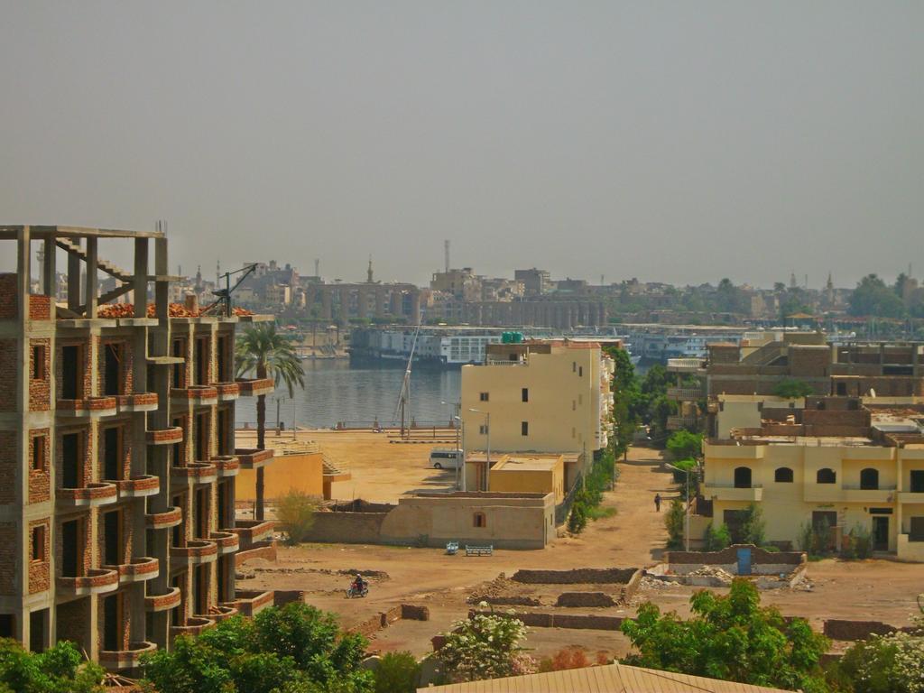 Farida Apartments Luxor Habitación foto